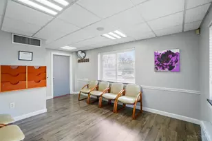 7540 Reading Rd, Cincinnati, OH 45237 - Photo 9