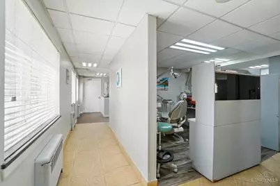 7540 Reading Road, Cincinnati, OH 45237 - Photo 15