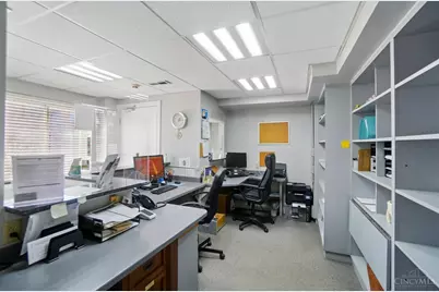 7540 Reading Road, Cincinnati, OH 45237 - Photo 13