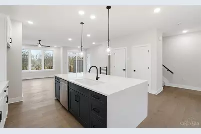 3766 Miami Run #13, Mariemont, OH 45227 - Photo 19