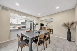 3566 Amberacres Dr, Cincinnati, OH 45237 - Photo 9