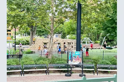 2 Mulberry Street, Cincinnati, OH 45202 - Photo 21