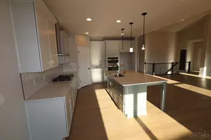 5475 Timberhill Dr, Fairfield Township, OH 45011 - Photo 11