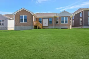 5475 Timberhill Dr, Fairfield Township, OH 45011 - Photo 5