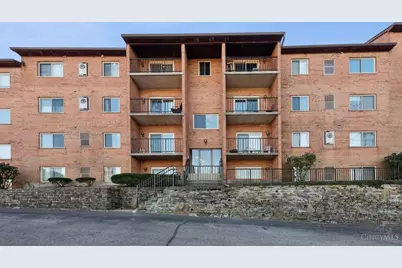 521 W Martin Luther King Drive #B18, Cincinnati, OH 45220 - Photo 1