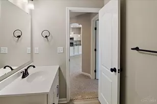 527 Tradition Rdg, Union Township, OH 45245 - Photo 19