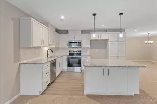 537 Tradition Rdg, Union Township, OH 45245 - Photo 3