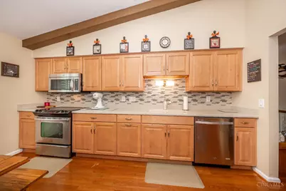 3579 Rackacres Drive, Green Township, OH 45211 - Photo 7