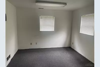 4441 Glenway Avenue, Cincinnati, OH 45205 - Photo 5