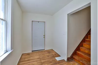 812 Fairbanks Avenue, Cincinnati, OH 45205 - Photo 5