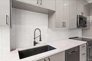 530 Reading Rd, Cincinnati, OH 45202 - Photo 49