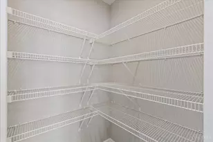 5366 Augusta Dr, Turtle Creek Township, OH 45036 - Photo 7