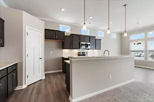 5366 Augusta Dr, Turtle Creek Township, OH 45036 - Photo 5