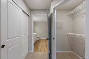 5883 Parkview Ln, Miami Township, OH 45150 - Photo 19