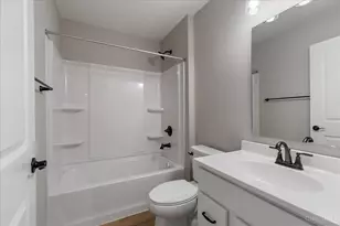 5883 Parkview Ln, Miami Township, OH 45150 - Photo 21