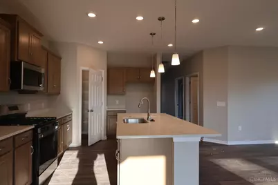 5553 Birch Court #9748, Fairfield Township, OH 45011 - Photo 7