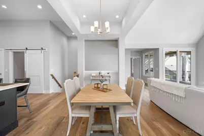 5960 Woodland Lane, Columbia Township, OH 45227 - Photo 7