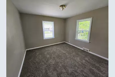 6942 Gloria Drive, Cincinnati, OH 45239 - Photo 7