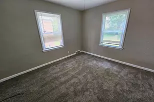 6942 Gloria Dr, Cincinnati, OH 45239 - Photo 5