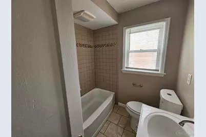 6942 Gloria Drive, Cincinnati, OH 45239 - Photo 9