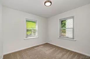 1774 Ashbrook Dr, Cincinnati, OH 45238 - Photo 11