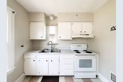 6335 Savannah Avenue, Cincinnati, OH 45224 - Photo 11