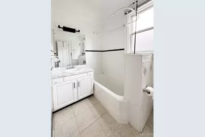 6335 Savannah Avenue, Cincinnati, OH 45224 - Photo 17