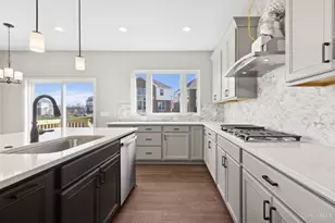 5490 White Pne Ln, Fairfield Township, OH 45011 - Photo 9