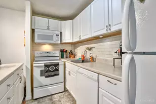 4903 Chalet Dr, Saint Bernard, OH 45217 - Photo 11