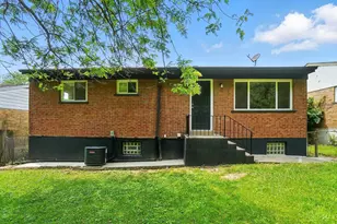 2962 Aquadale Ln, Cincinnati, OH 45211 - Photo 47