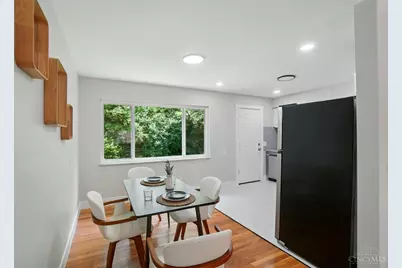 2962 Aquadale Lane, Cincinnati, OH 45211 - Photo 11