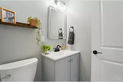 2962 Aquadale Lane, Cincinnati, OH 45211 - Photo 31