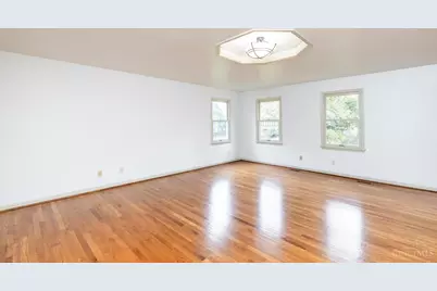 8931 Terwilligers Trail, Montgomery, OH 45249 - Photo 29