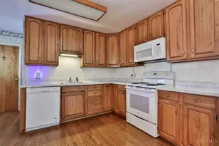 9197 Long Ln, Springfield Township, OH 45231 - Photo 15