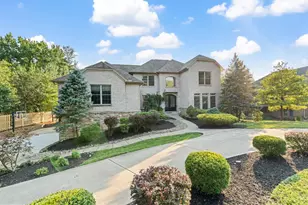 163 Compton Rd, Wyoming, OH 45215 - Photo 1