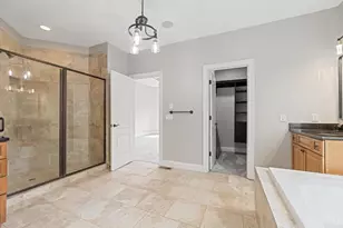 163 Compton Rd, Wyoming, OH 45215 - Photo 17