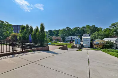 2003 Madison Road, Cincinnati, OH 45208 - Photo 13