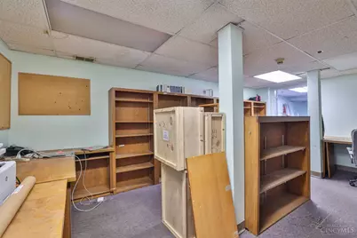 2029 Madison Road, Cincinnati, OH 45208 - Photo 3