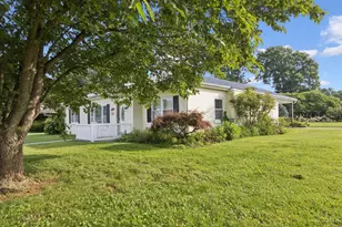 1710 Ridgeway Rd, Aberdeen, OH 45101 - Photo 3