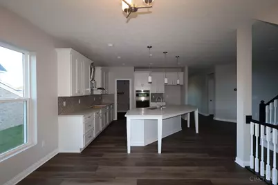 427 Glen Abbey Lane #0017, Hamilton Township, OH 45039 - Photo 7