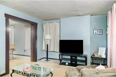 311 Hilton Place, Cincinnati, OH 45219 - Photo 11