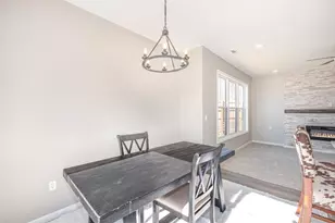 403 Elmwood Ct, Georgetown, OH 45121 - Photo 3