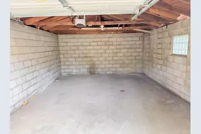 1048 S James Road, Columbus,  43227 - Photo 21