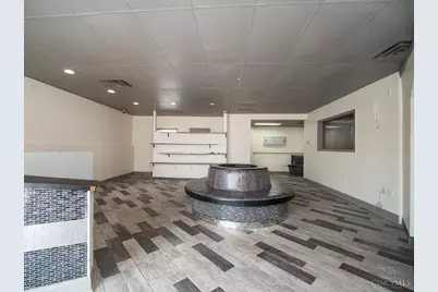 916 Hempstead Drive, Springfield Township, OH 45231 - Photo 3