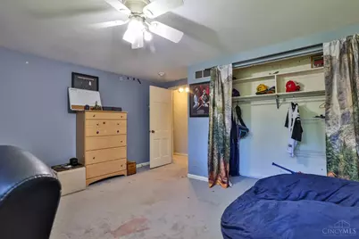 271 Poage Farm Road, Wyoming, OH 45215 - Photo 35