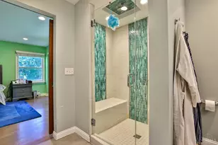 271 Poage Farm Rd, Wyoming, OH 45215 - Photo 27