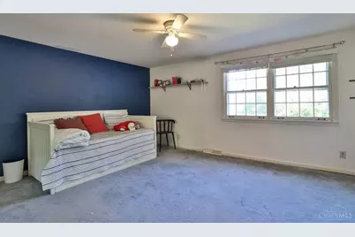 271 Poage Farm Road, Wyoming, OH 45215 - Photo 37