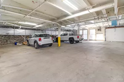 335 W Fifth Street, Cincinnati, OH 45202 - Photo 21