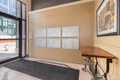 335 W Fifth Street, Cincinnati, OH 45202 - Photo 3