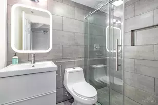 335 W 5th St, Cincinnati, OH 45202 - Photo 19